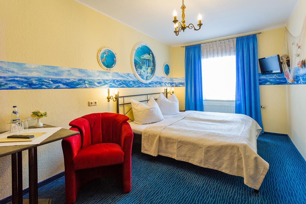 Zimmer Atlantis image 1