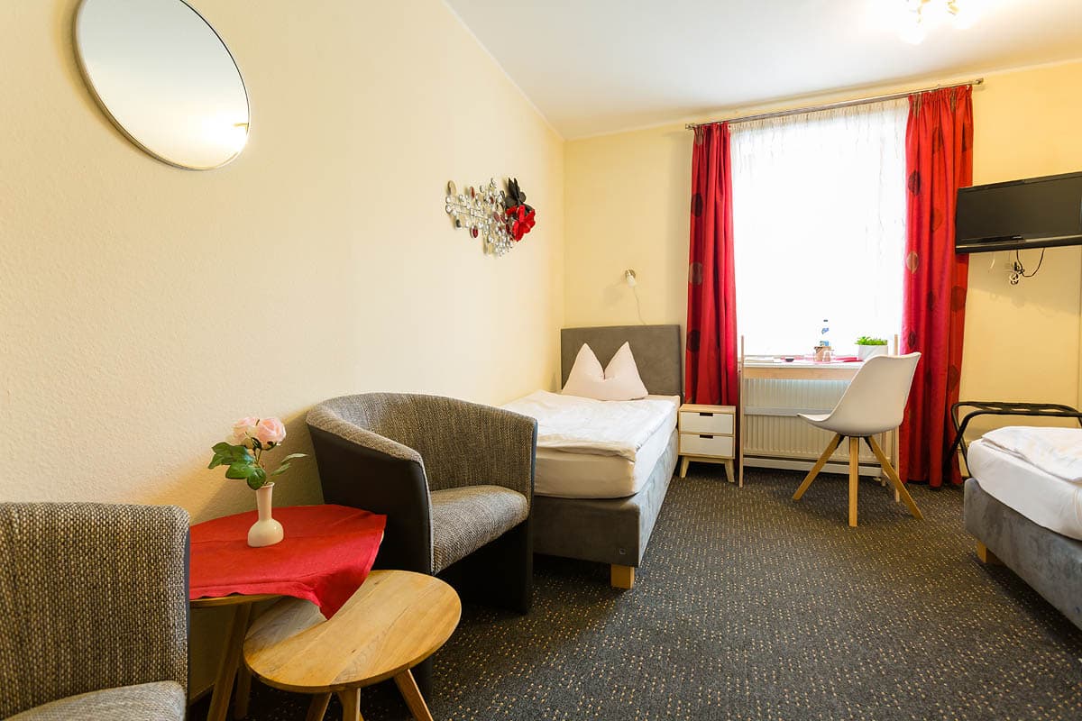 Zimmer Flora image 1